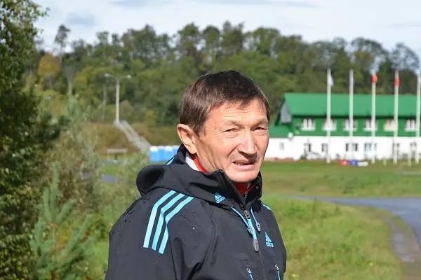 Тюменская областная федерация лыжных гонок и биатлона поздравляет с днем рождения заслуженного тренера России по лыжным гонкам Валентина Дмитриевича Литвинцева!