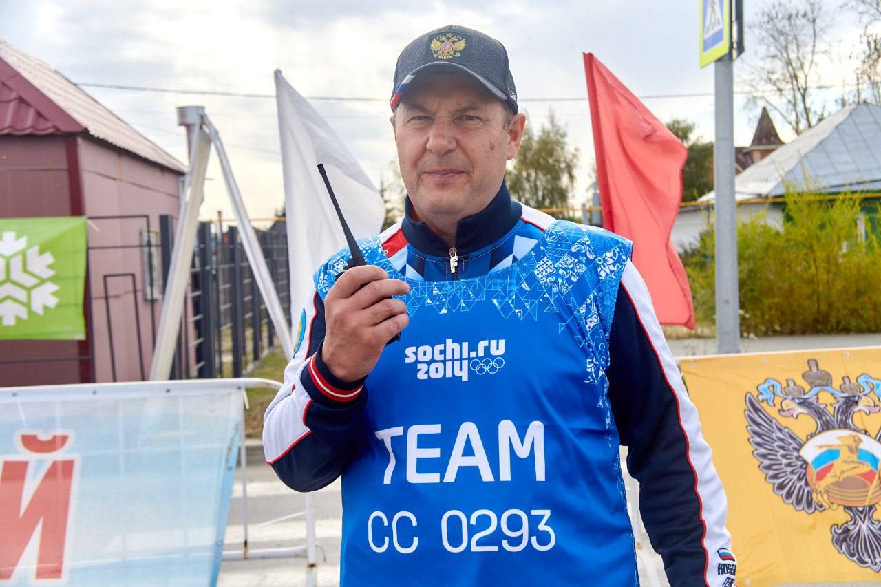 Сегодня свой день рождения отмечает член правления Тюменской областной федерации лыжных гонок и биатлона Прокопьев Олег Валерьевич!